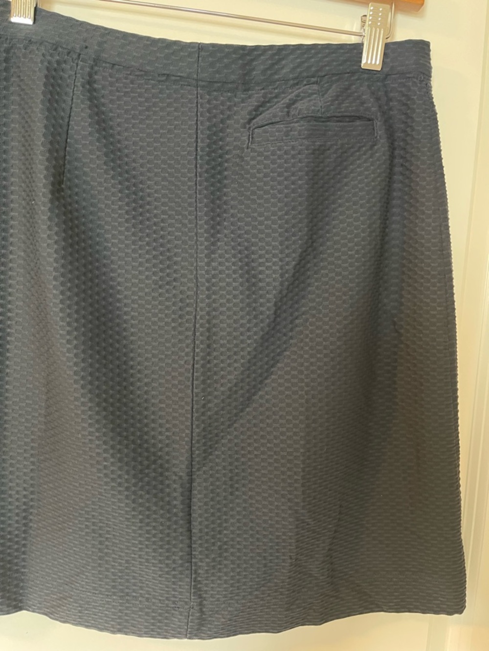 Tail Navy blue Golf Skirt
15”waist 
Like new